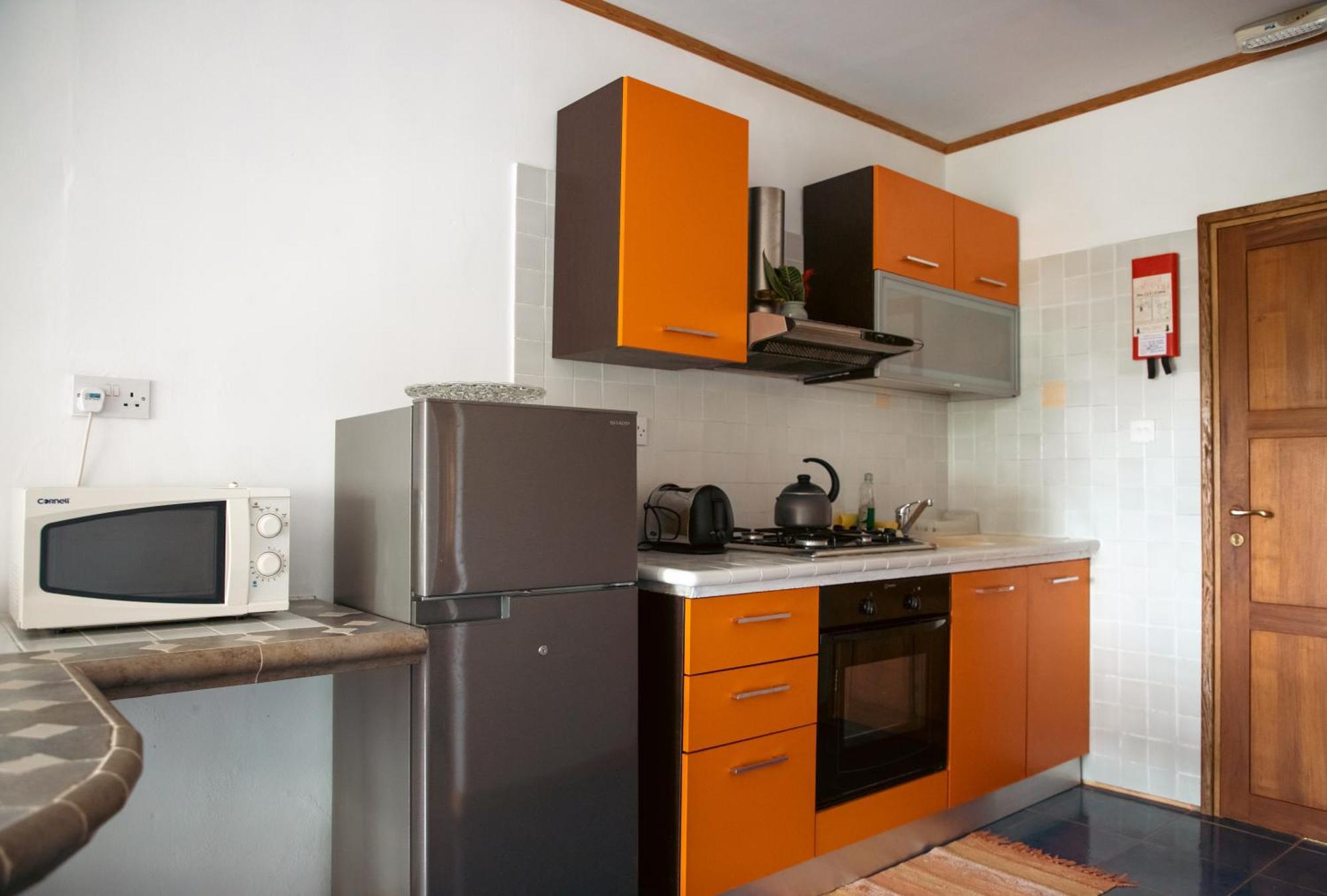Cavern Apartments Baie Sainte Anne Zewnętrze zdjęcie